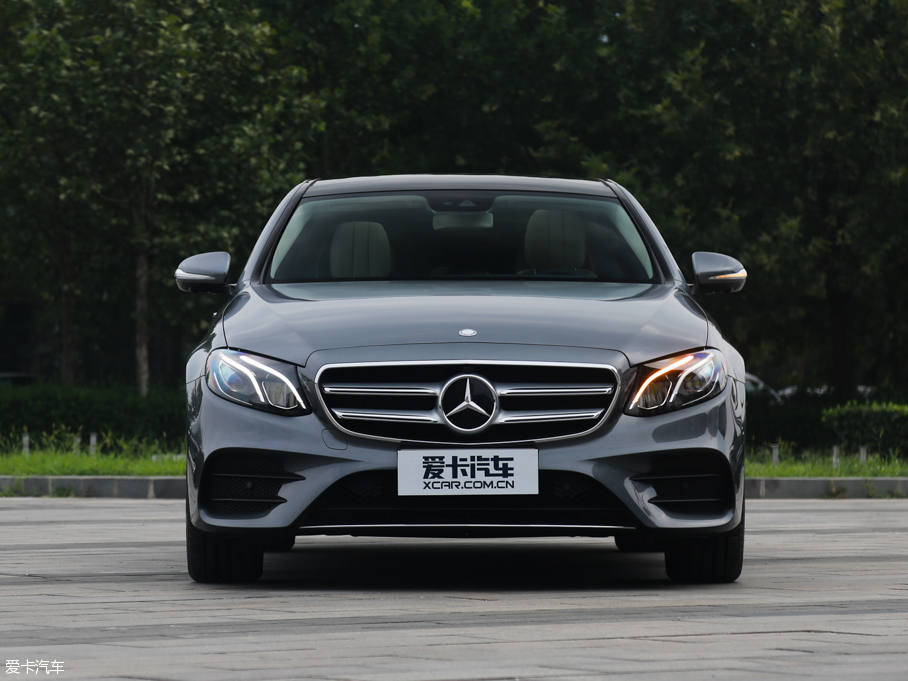 2016YE E 300L \ӺA