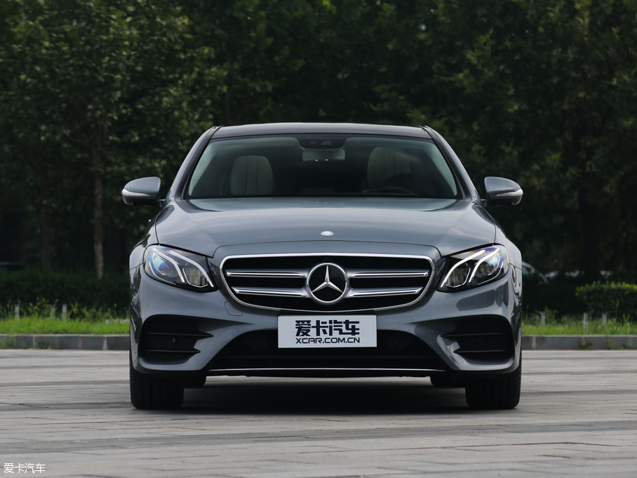 2016YE E 300L \ӺA