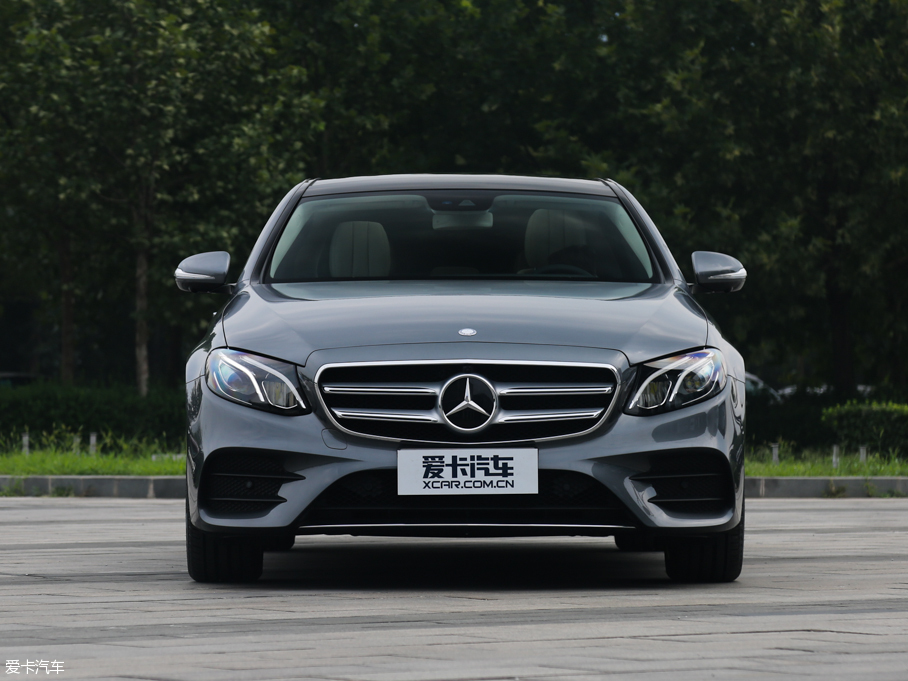 2016YE E 300L \ӺA