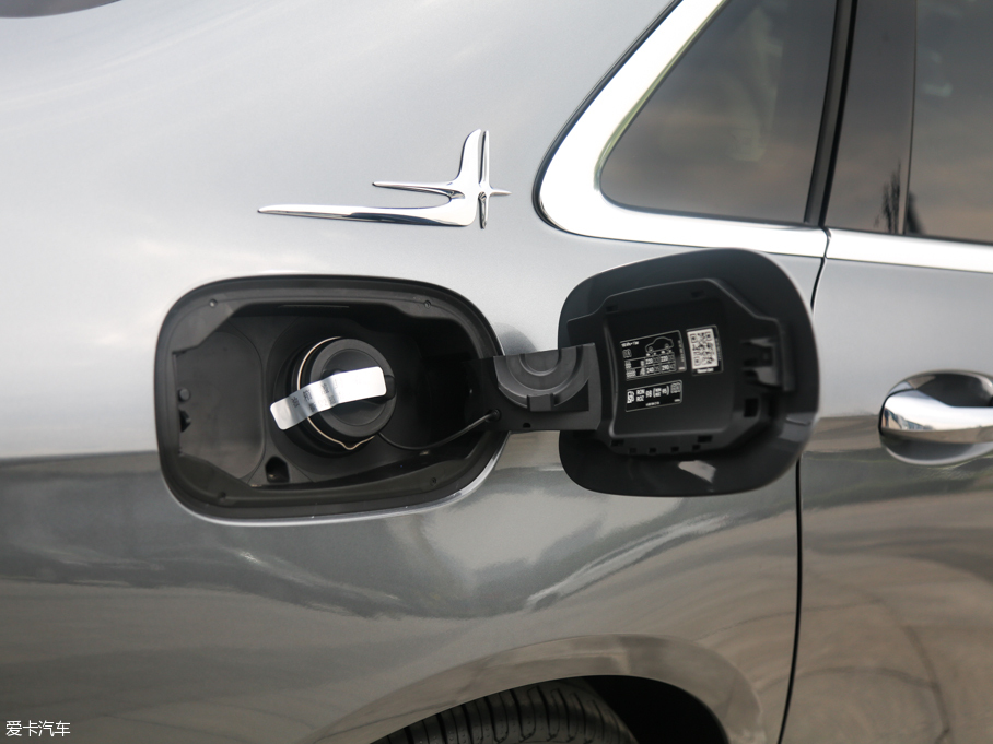 2016YE E 300L \ӺA