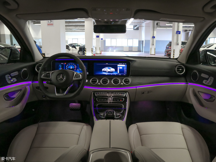 2016YE E 300L \ӺA