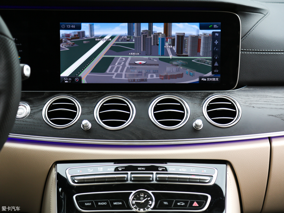 2016YE(j) E 300L \(yn)(dng)A