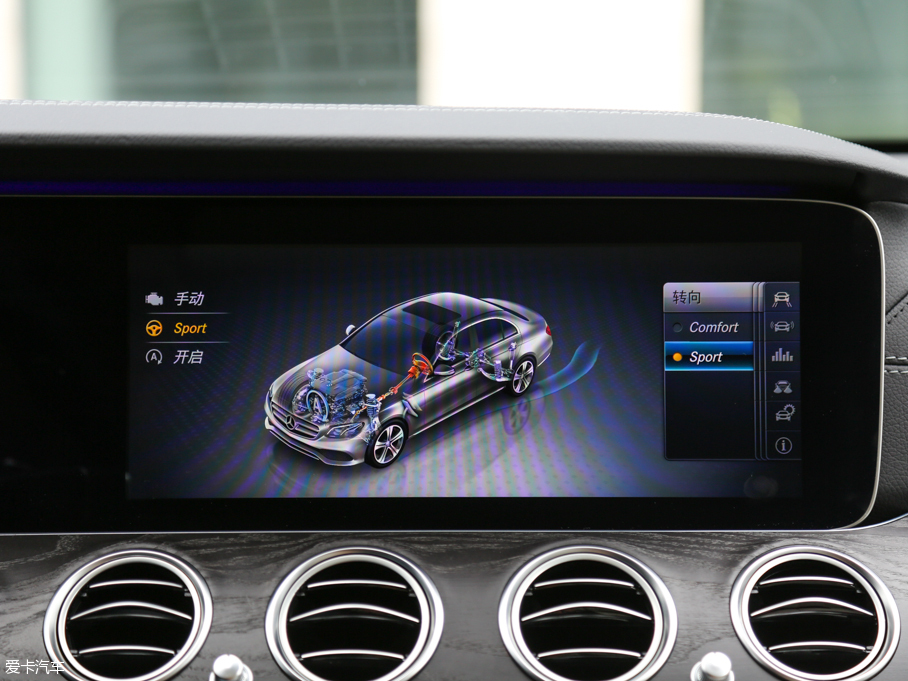 2016YE E 300L \ӺA