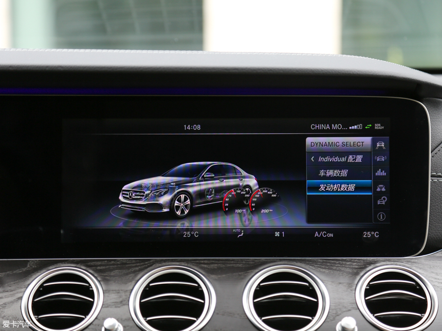 2016YE E 300L \ӺA