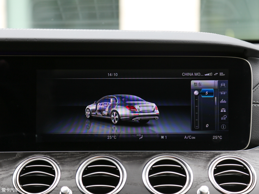 2016YE E 300L \ӺA