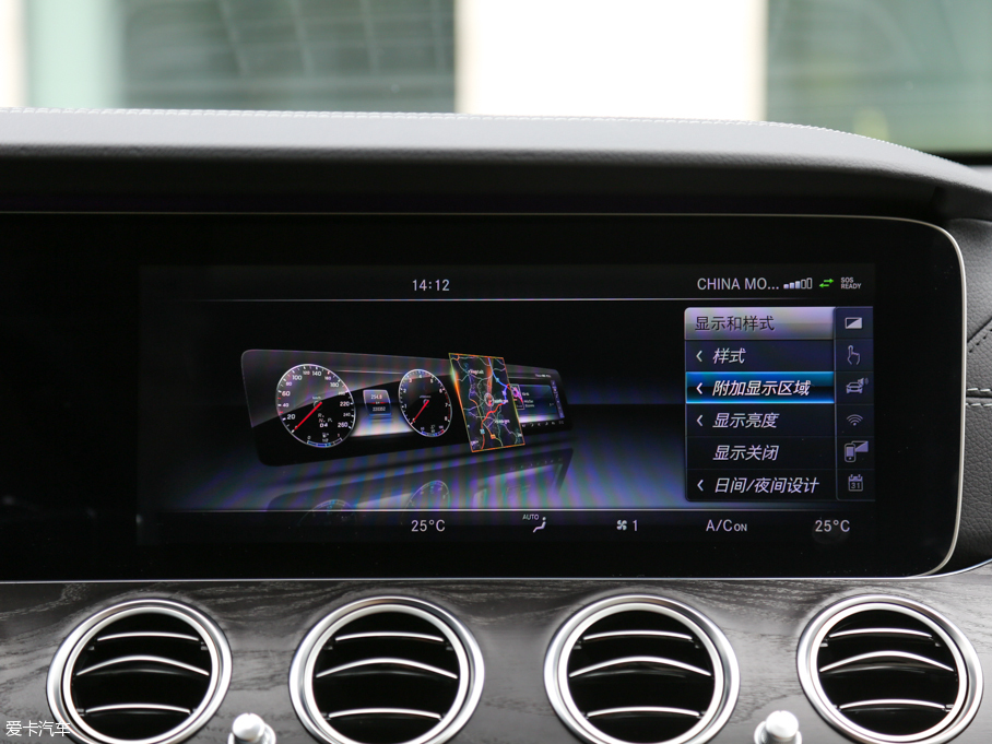 2016YE E 300L \ӺA