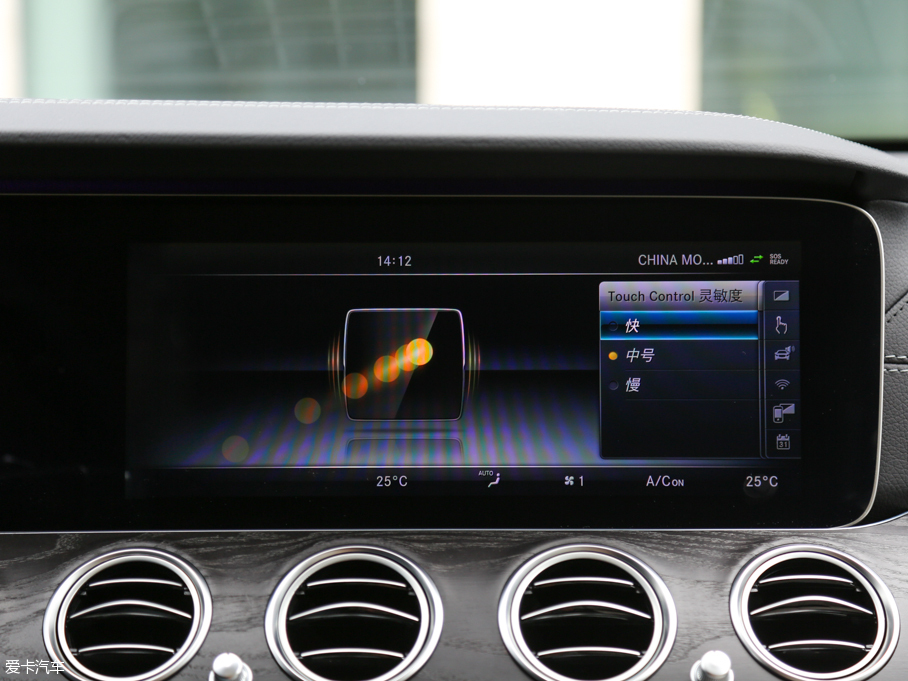 2016YE E 300L \ӺA