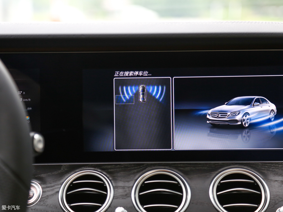 2016YE E 300L \ӺA