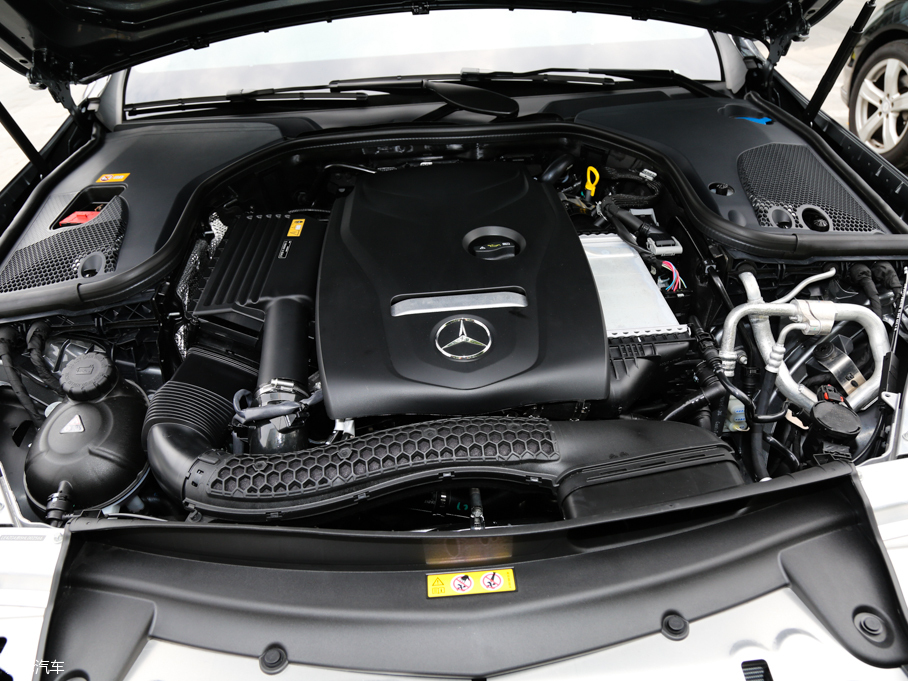 2016YE E 300L \ӺA