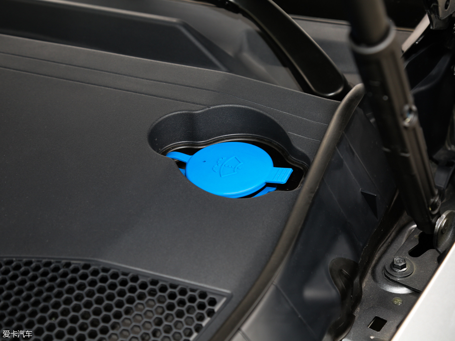 2016YE E 300L \ӺA