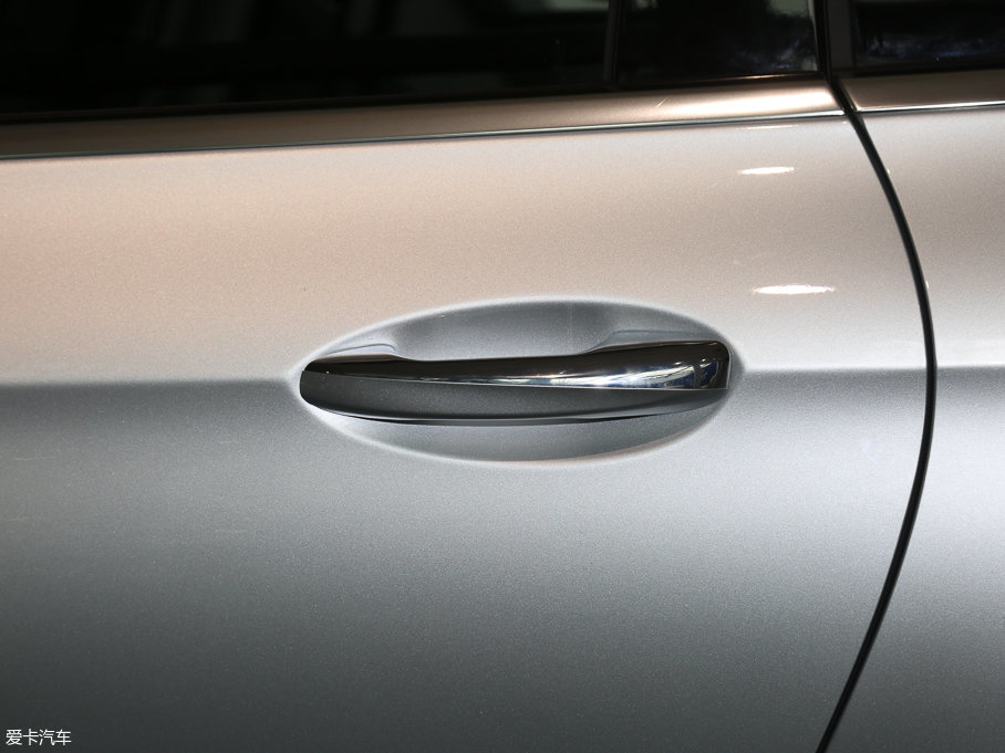 2016YE E 300L \ӕr 