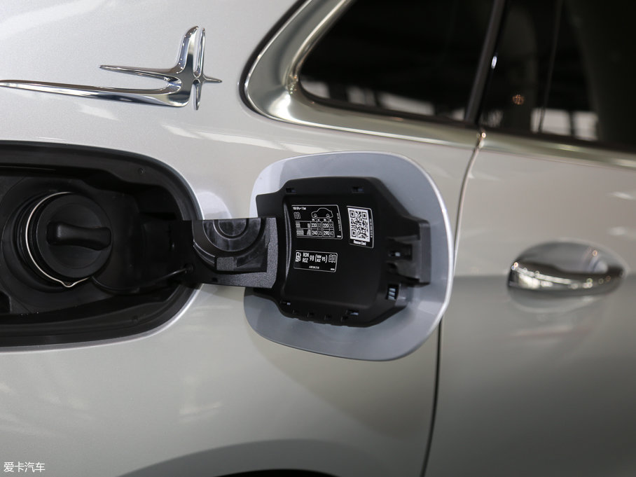 2016YE E 300L \ӕr 