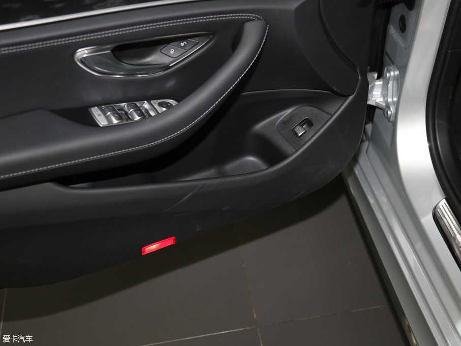 2016YE E 300L \ӕr 