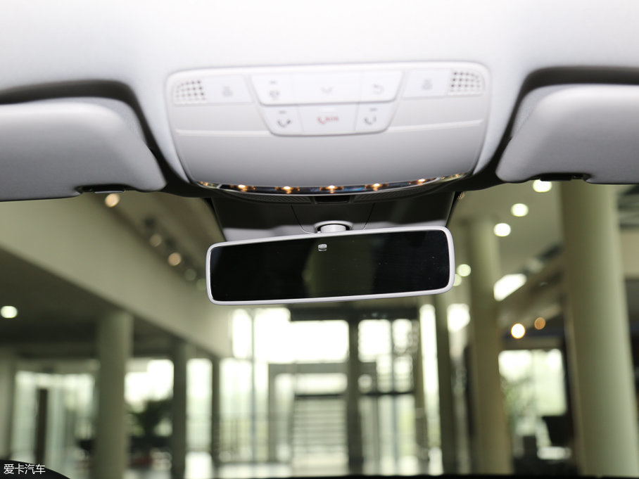 2016YE E 300L \ӕr 