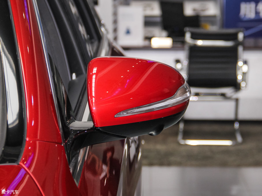 2016YE E 300L \ӺA