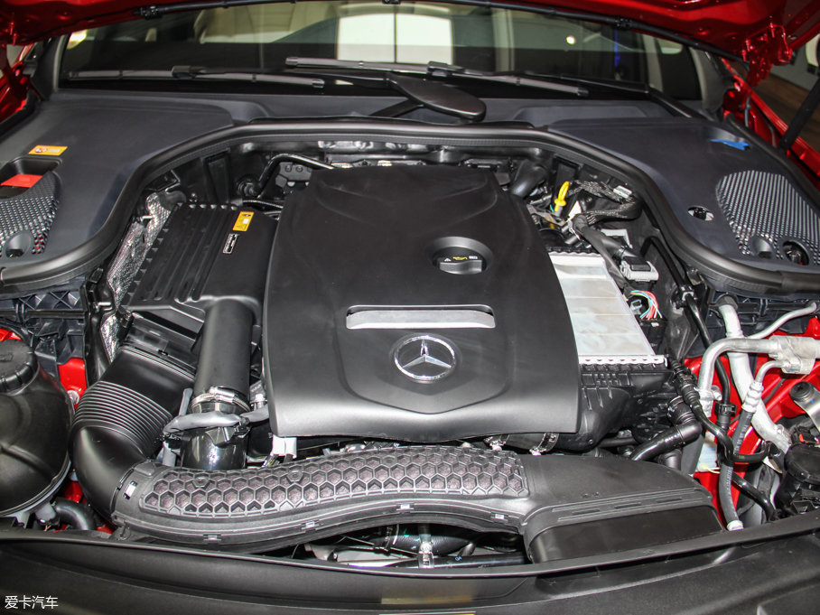 2016YE E 300L \ӺA