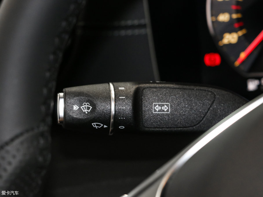 2016YE E 300L \ӕr 