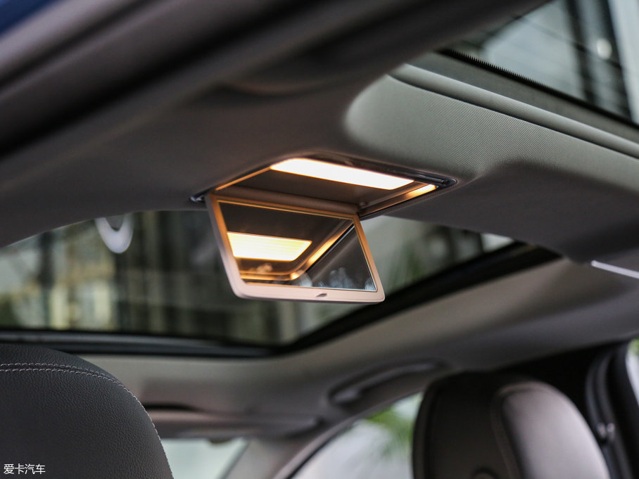 2016YE(j) E 300L A