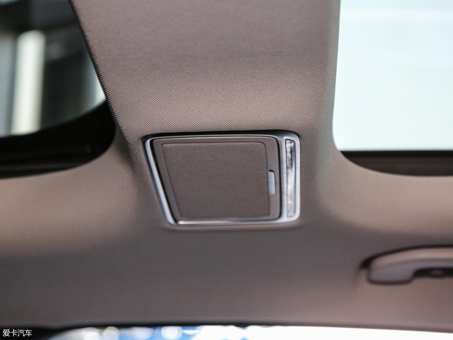 2016YE(j) E 300L A