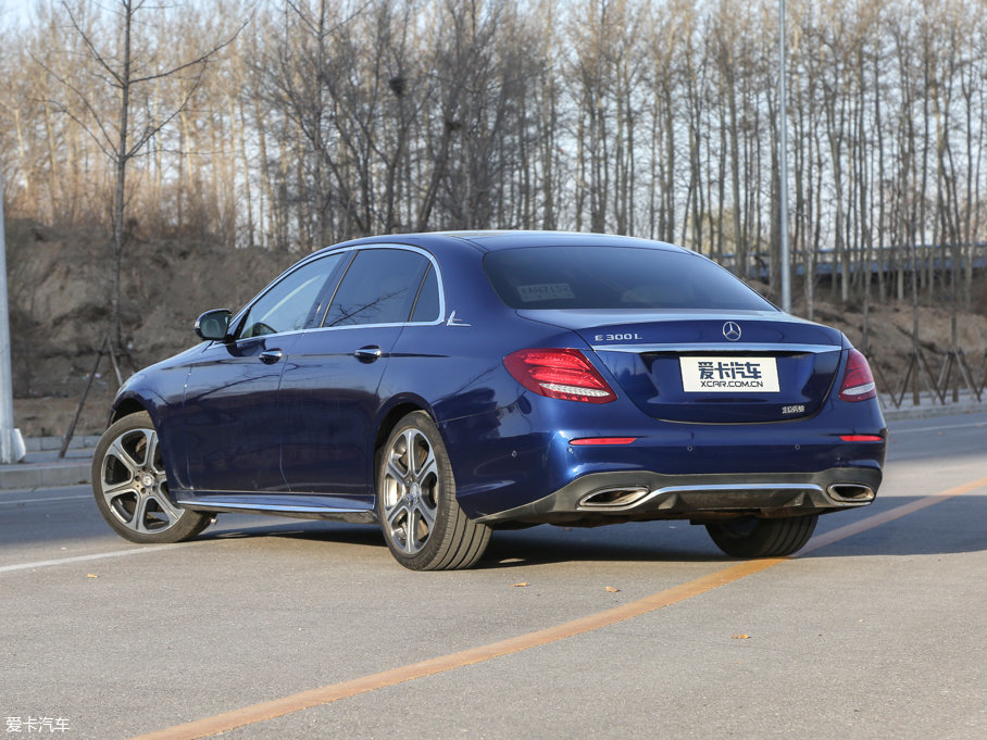 2016YE E 300L \ӺA