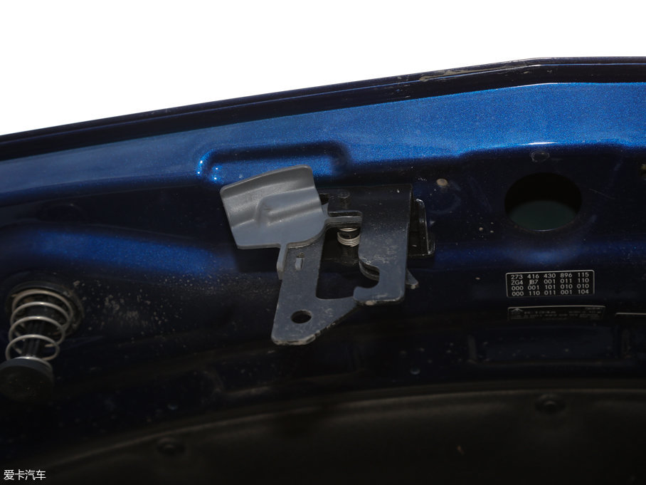 2016YE(j) E 300L \(yn)(dng)A