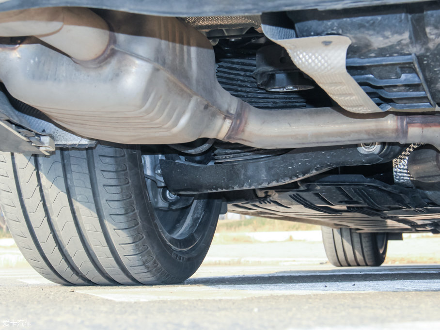 2016YE E 300L \ӺA