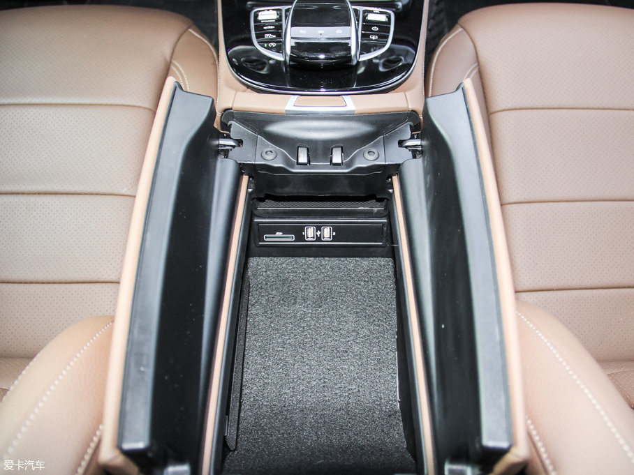 2016YE E 300L \(yn)ӺA