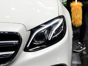 2016E 320L 4MATIC \ ^