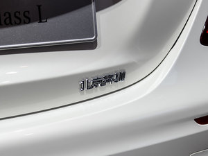 2016E 320L 4MATIC \ ^