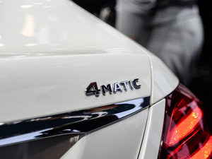 2016E 320L 4MATIC \ ^