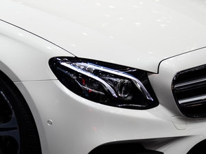 2016E 320L 4MATIC \ ^