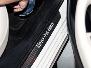 2016E 320L 4MATIC \ g