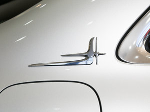 2016E 300L \ӺA (x)(ji)^