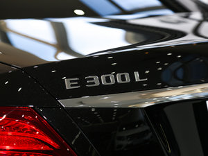 2016E 300L A ^