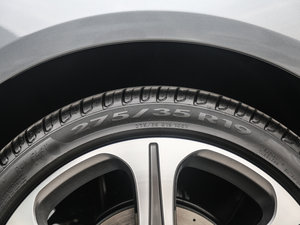 2016E 300L \ӺA ݆̥ߴ