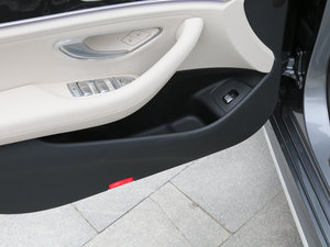 2016E 300L \ӺA ǰTg