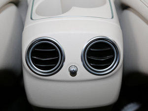 2016E 300L \ӺA п؅^(q)