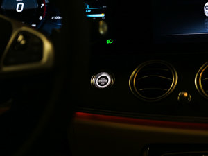 2016E 300L \ӺA п؅^