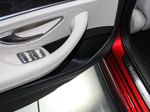 2016E 300L \ӺA ǰTg