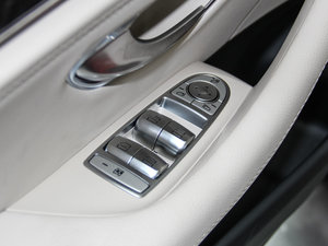 2016E 300L \ӺA {܇ƅ^	