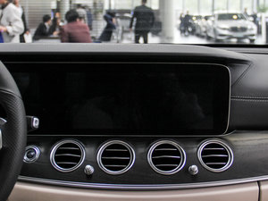 2016E 300L \ӺA п_@ʾ