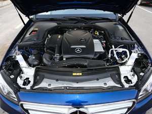 2016款E 300L 运动豪华型 发动机