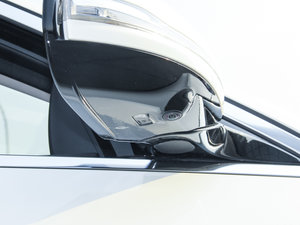 2016E 300L \(yn)ӺA (x)(ji)^