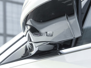 2016E 300L \(yn)ӺA (x)(ji)^