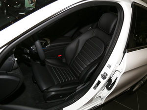 2017款C 180 L 主驾驶座椅