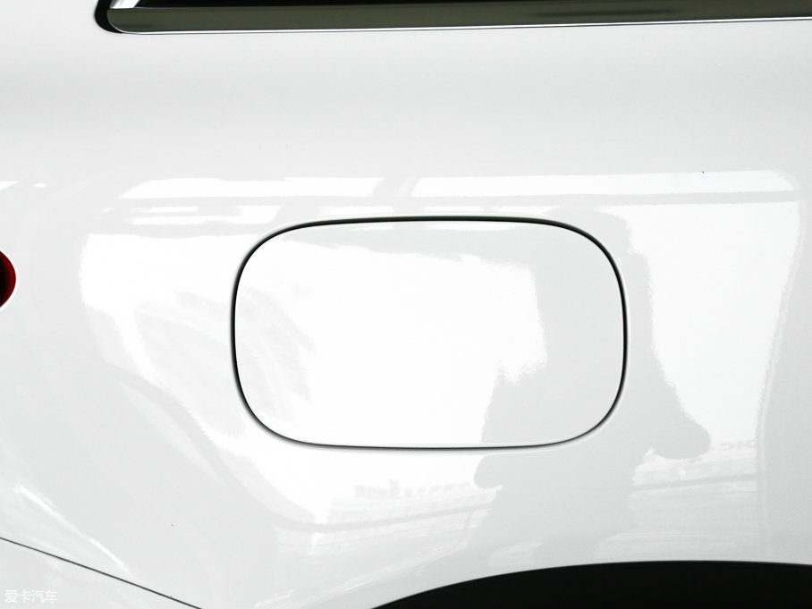 2017YGLC GLC 300 4MATICӸ