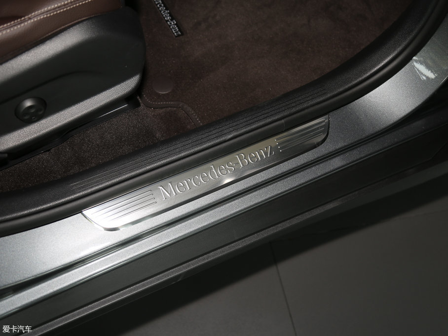 2017YGLC GLC 200 4MATIC