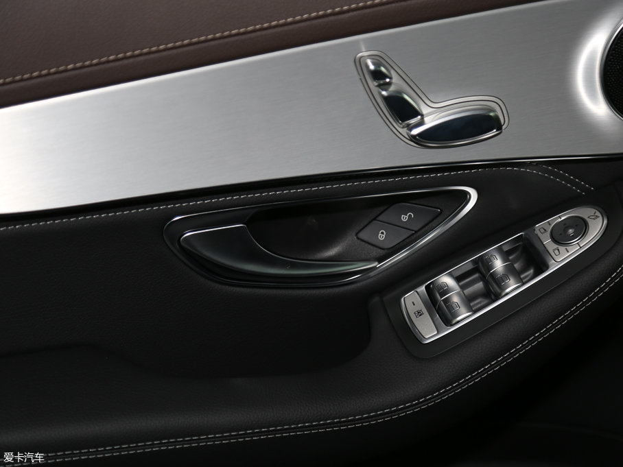 2017YGLC GLC 200 4MATIC