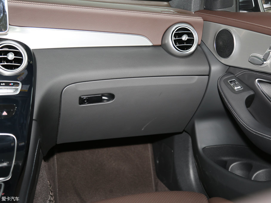 2017YGLC GLC 200 4MATIC