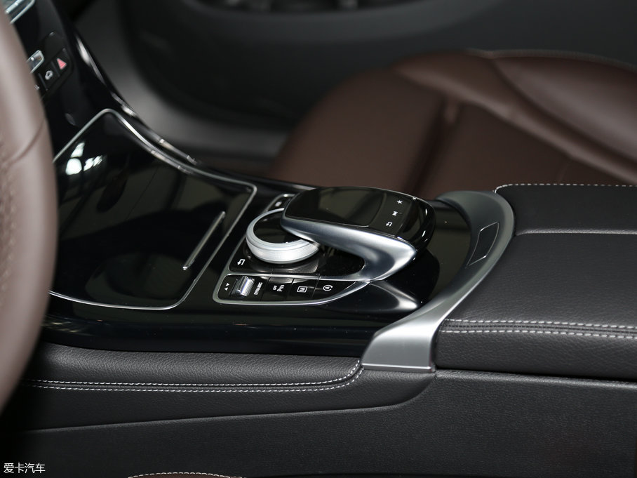 2017YGLC GLC 200 4MATIC